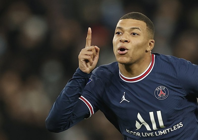 Kylian Mbappe četvrti put zaredom najbolji igrač francuske lige