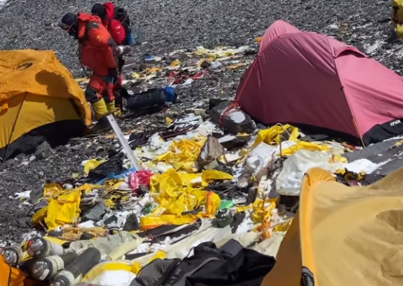 Himalaja kao smetlište: Pogledajte što alpinisti ostavljaju za sobom