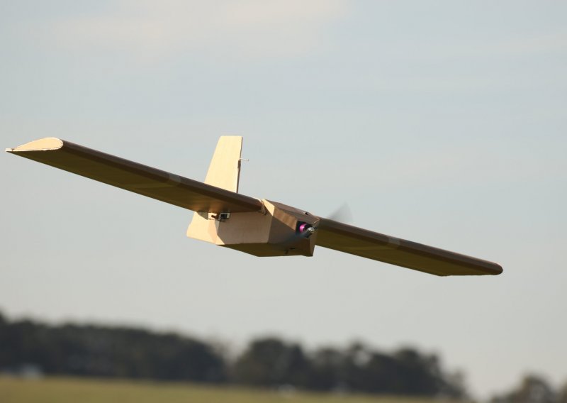 Nećete vjerovati od čega su izrađeni australski dronovi koji su stigli Ukrajini, a evo i čemu služe na bojištu