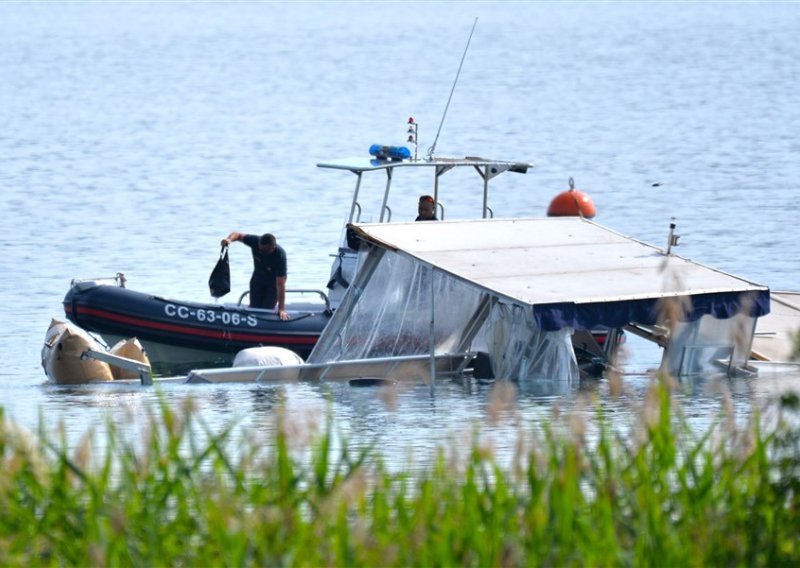 Havarija na jezeru Maggiore: Što su talijanski i izraelski tajni agenti radili na potopljenom brodu?