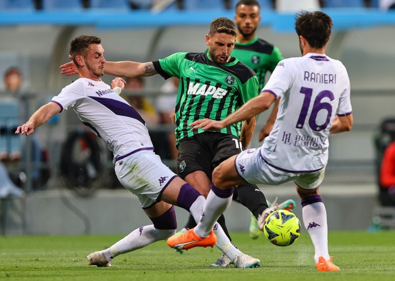 Sassuolo u nevažnoj utakmici zaradio dva crvena kartona, Fiorentina uvjerljivo slavila