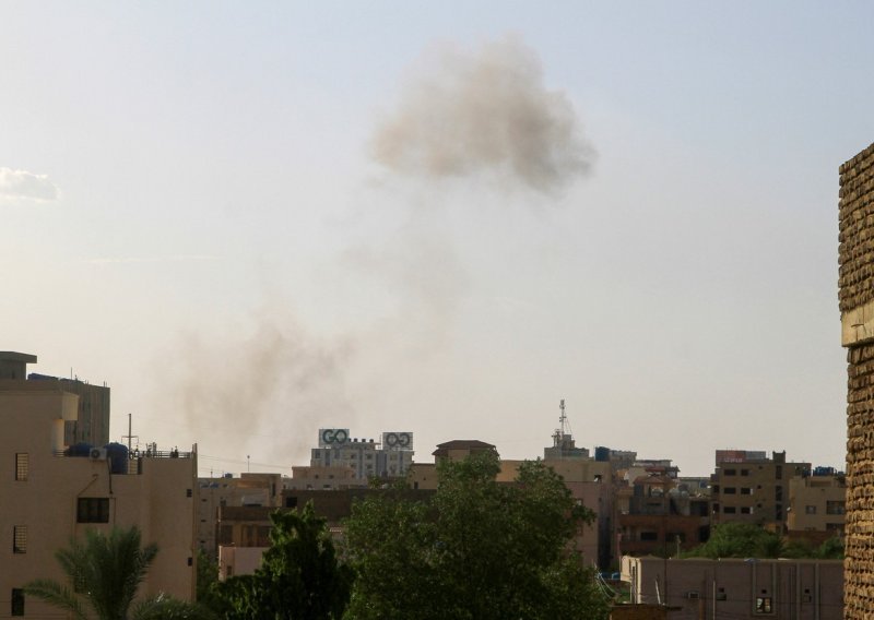 Vijeće sigurnosti UN-a pozvalo zaraćene strane u Sudanu na prekid vatre