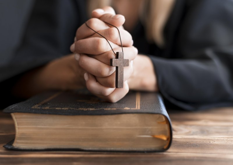 U Utahu u SAD-u zabranili Bibliju u školama zbog vulgarnosti i nasilja