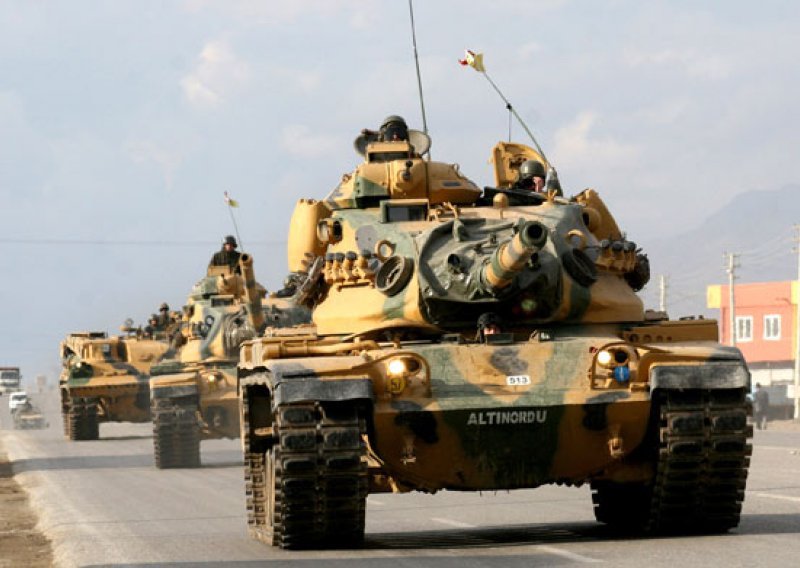 Turska granatirala Kurde u Siriji, uhićuje pripadnike PKK