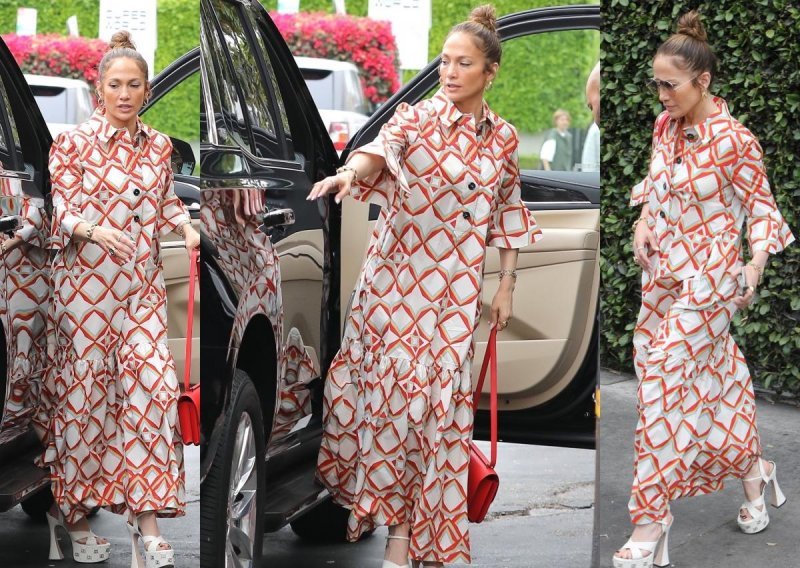 Lepršava haljina zanimljivog printa: Jennifer Lopez blista u retro izdanju