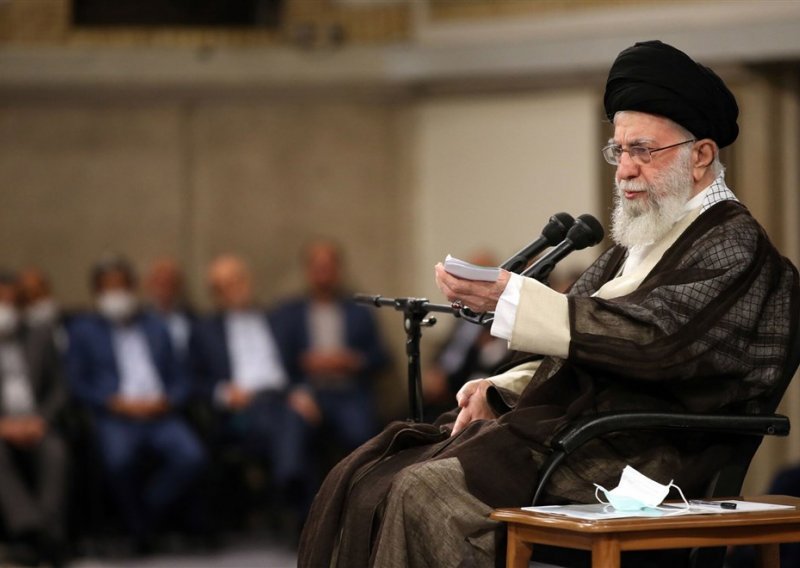 Iranski vođa: Dogovor sa zapadom o nuklearnom programu moguć