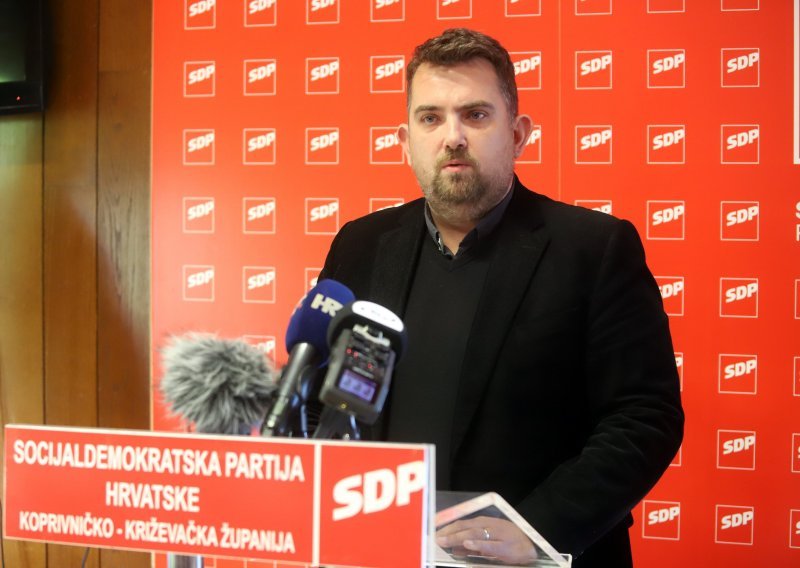 Vijećnici SDP-a i HSLS-a napustili sjednicu zbog zakona o izbornim jedinicama