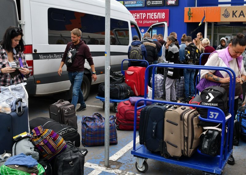Pola Ukrajinskih izbjeglica želi ostati u Njemačkoj 'zauvijek', no još uvijek se slabo zapošljavaju