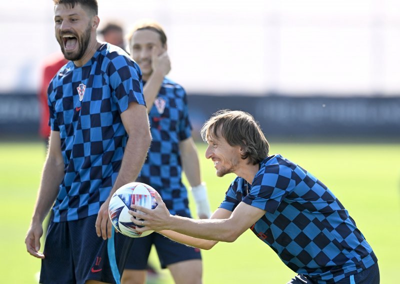 Vatreni odradili posljednji trening, no uz ozbiljan propust organizatora