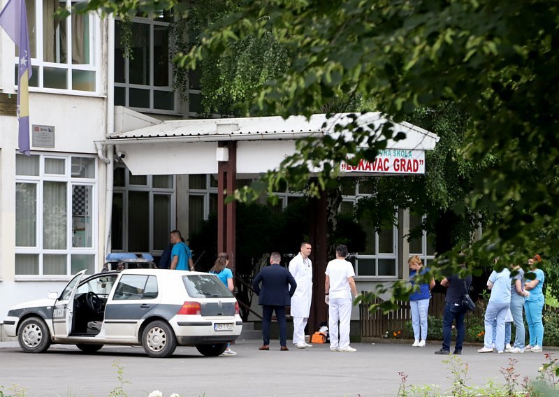 Učenik pucao u školi kod Tuzle. Teško ranio nastavnika, sina bivšeg BiH zastupnika