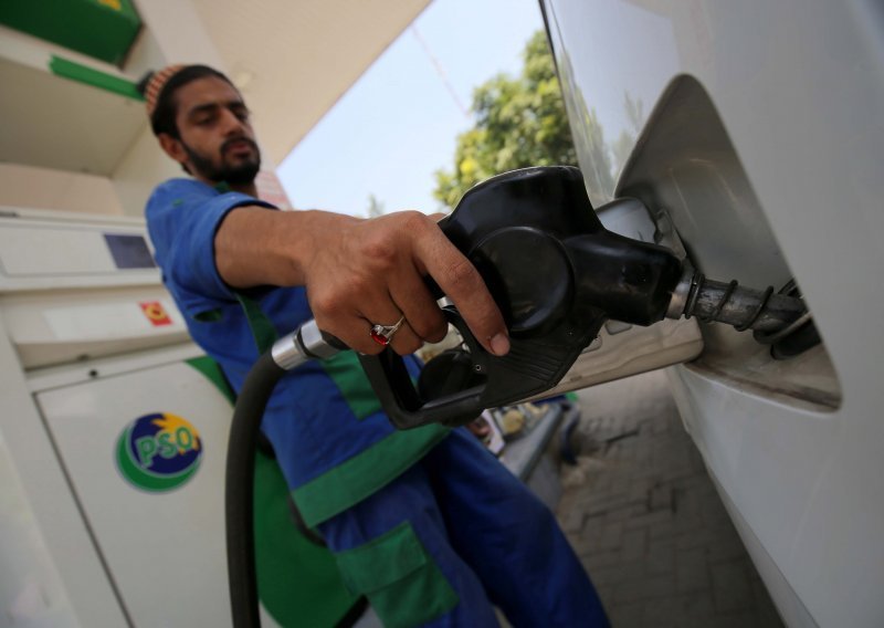 Cijene nafte porasle drugi tjedan zaredom, u fokusu Bliski istok