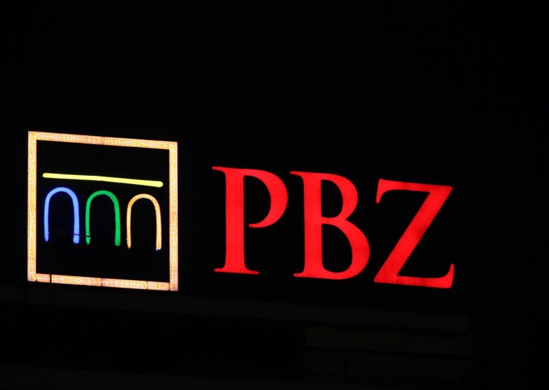 PBZ preuzima 51 posto Banke Koper