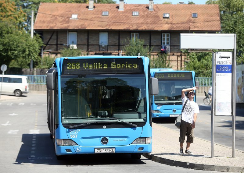 ZET-ov vozač pijan izazvao nesreću pa pobjegao