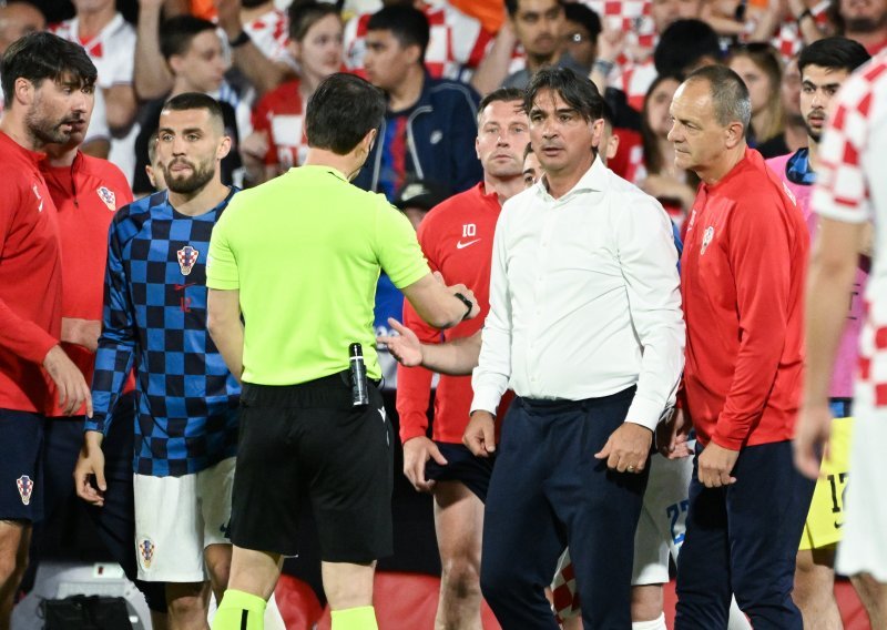 Dalić se nikad ovako nije ponašao, svi su ostali u čudu. Dan kasnije priznao je zašto je 'poludio'