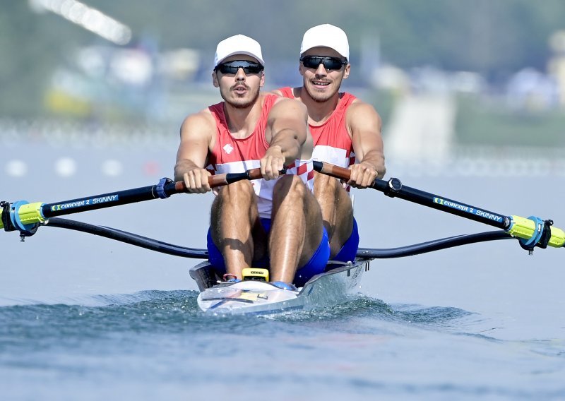 Sjajna utrka braće Lončarić, veslali su iznad svih očekivanja i ušli u finale