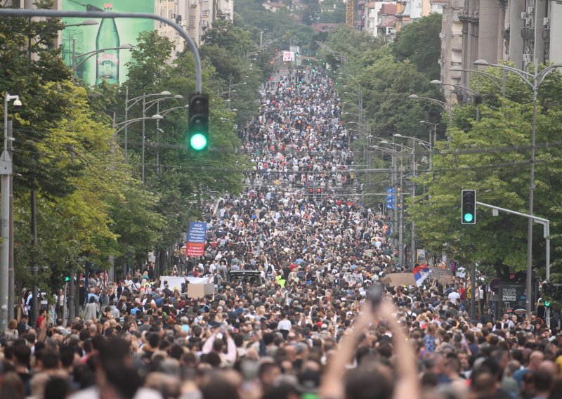 Blokiran Beograd, prosvjedi tresu i druge velike gradove u Srbiji