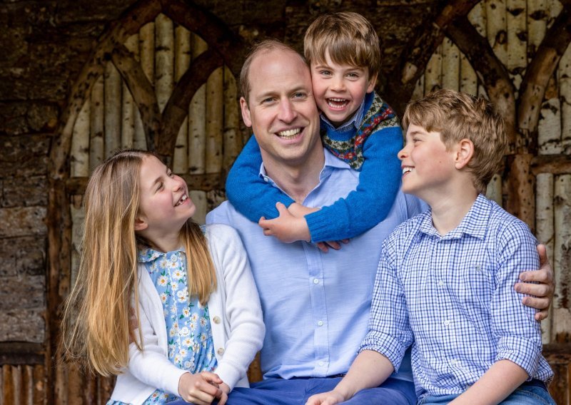 Princ William s djecom obilježio poseban dan, a jednim detaljem odali su i počast kraljici