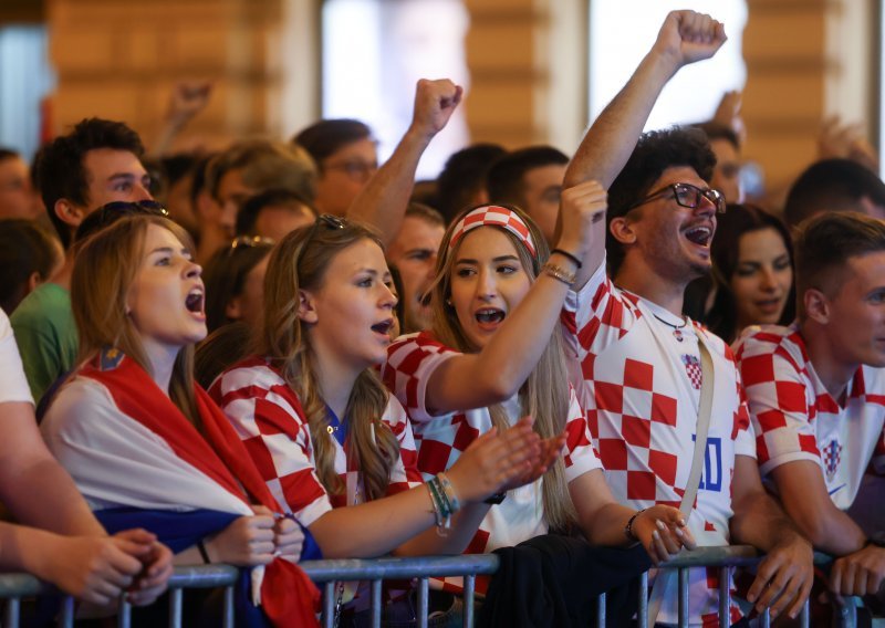 [ANKETA] Povratak Vatrenih bez dočeka. Evo kada stižu i zašto nema fešte