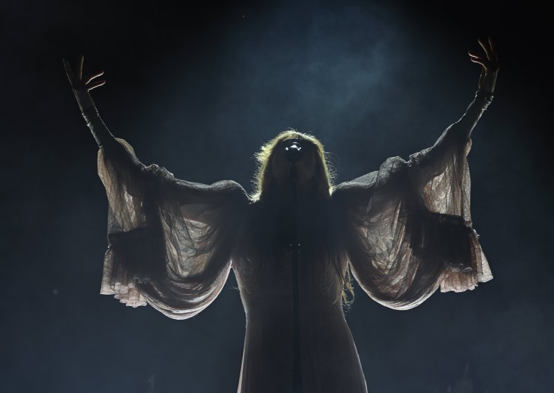 Pogledajte fotografije s koncerta Florence + The Machine u pulskoj Areni