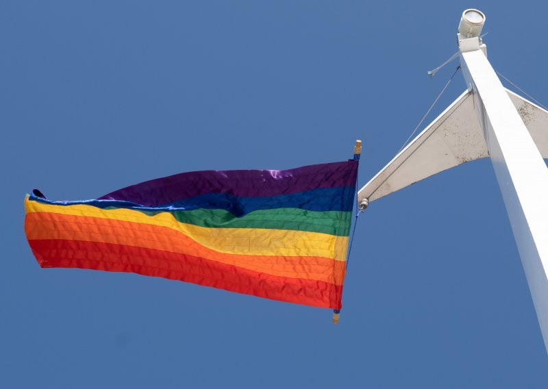Zločin iz mržnje: Bacili baklje na LGBTIQ+ koncertu u Puli