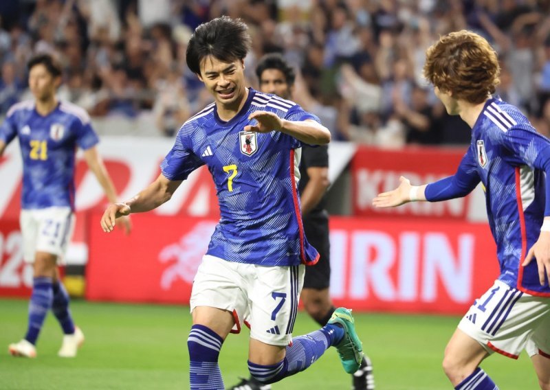 Japan postaje ozbiljna nogometna sila, poigrali su se s Južnoamerikancima