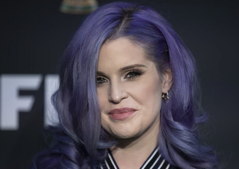 Kelly Osbourne se obrušila na princa Harryja: 'On cvili, cendra, prigovara'