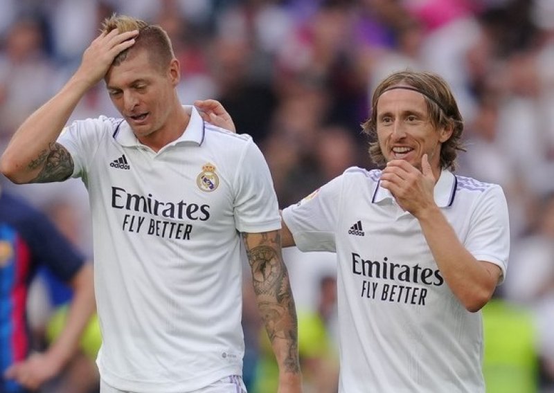 Toni Kroos je potpisao, svi se sad pitaju zašto je Luka Modrić i dalje na čekanju