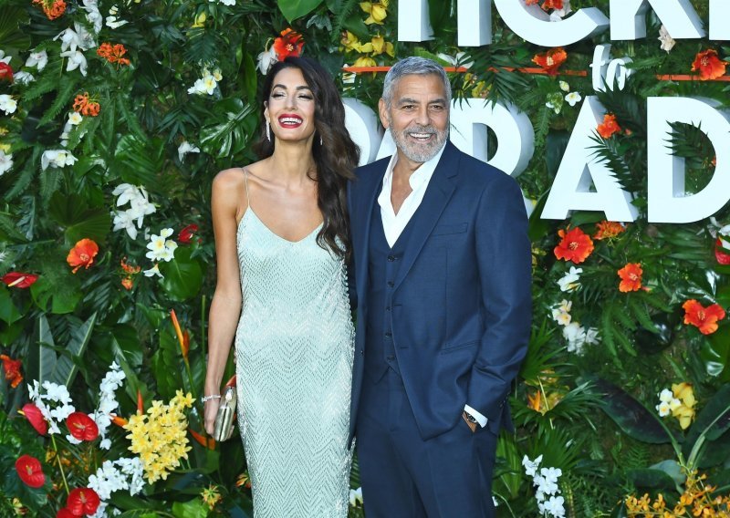 Amal Clooney u senzacionalnom izdanju: Teško se odlučiti je li bolja haljina ili frizura