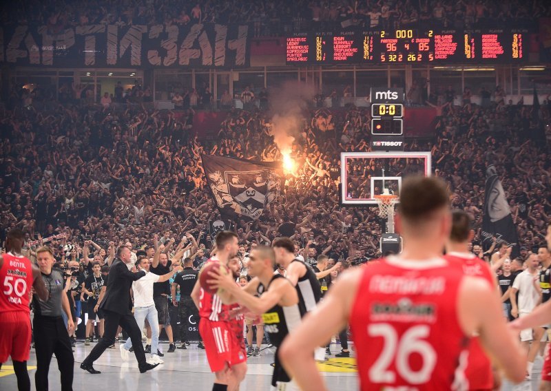Partizan u majstorici pobijedio Zvezdu, i pred 22.000 navijača uzeo sedmi naslov