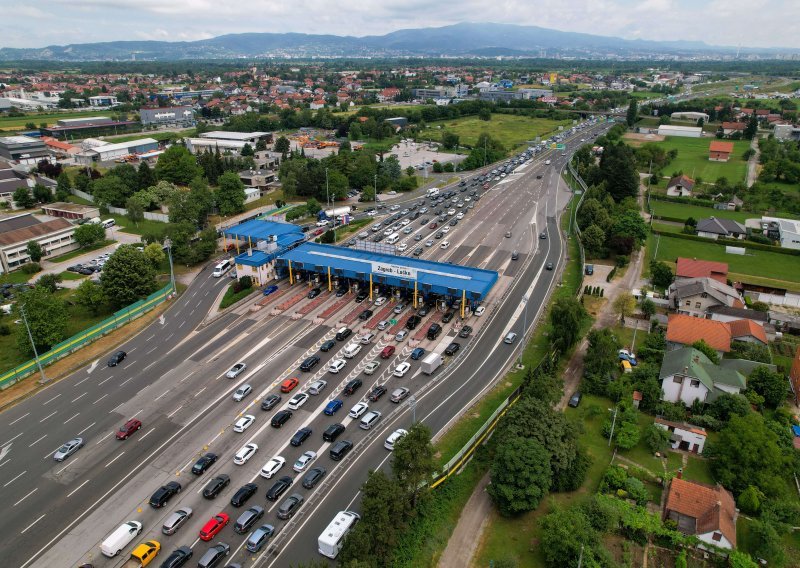 Ograničenje brzine zbog prometne nesreće na autocesti A1