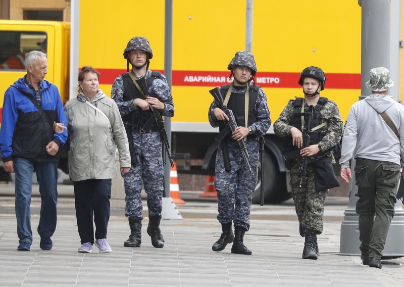 Ovako izgleda Moskva pod policijskim osiguranjem, gradonačelnik: Ne izlazite!