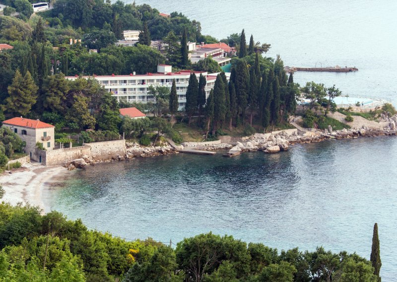 Ponovno čisto more kod Vile Plat u Platu i Hotela 9 u Korčuli