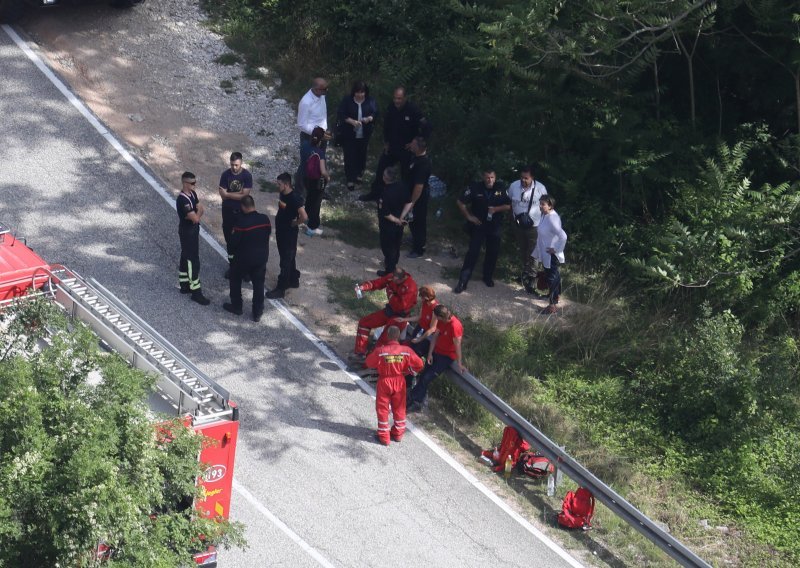 Iz kanjona Čikole danas se izvlače posljednji ostaci mađarskog helikoptera