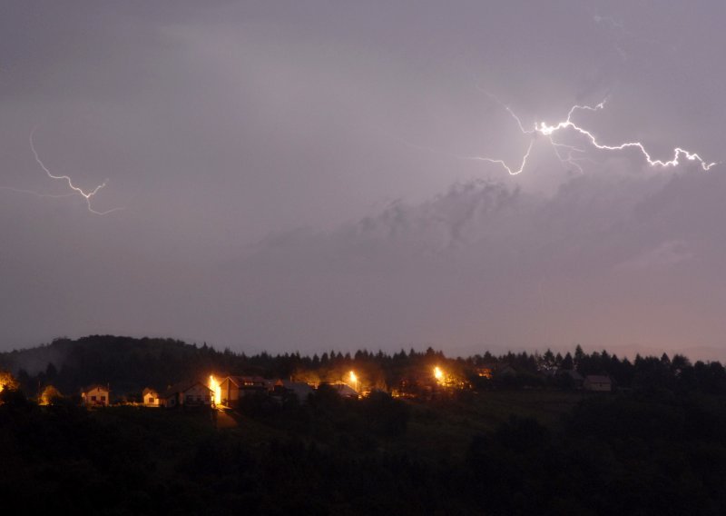 Nevrijeme na sjeveru Hrvatske 'pobralo' urod, šteta je ponegdje i 100 posto