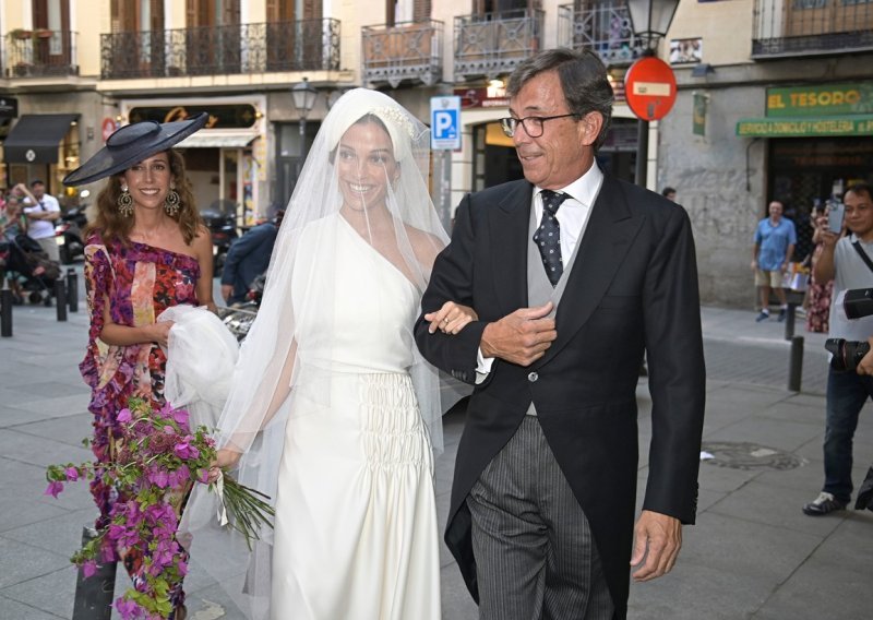 Udala se slavna Španjolka: Glamurozna vintage vjenčanica nikog nije ostavila ravnodušnim