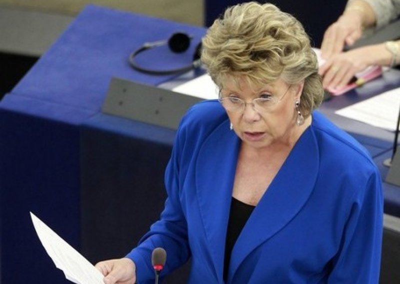 Reding says Croatia needs no monitoring after its EU entry