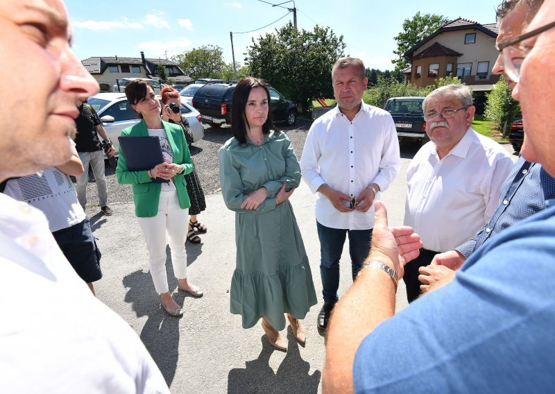 Ministrica Vučković obišla poljoprivredna područja u Varaždinskoj županiji stradala u nevremenu