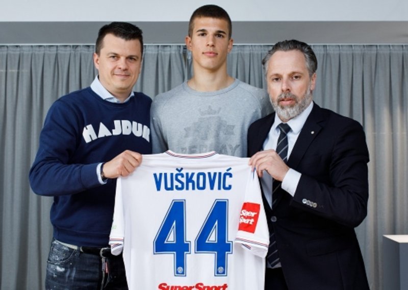 Luka Vušković raskinuo ugovor s Hajdukom i izazvao totalnu paniku među navijačima 'bilih'