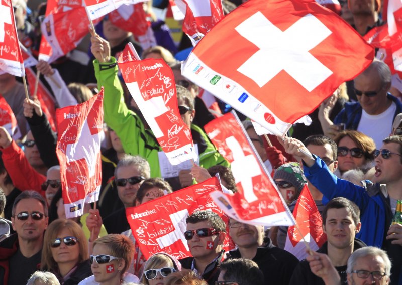 Na izborima u Švicarskoj pobjedio protuimigrantski SVP