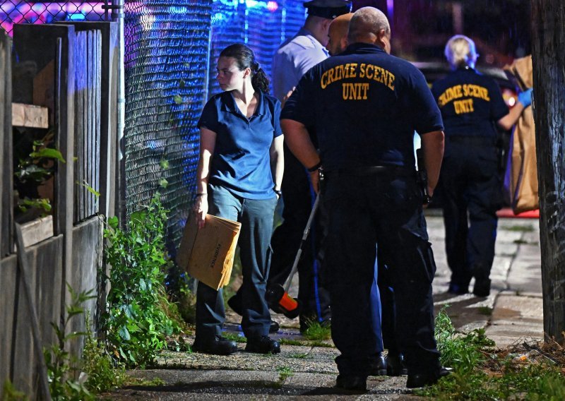 Četvero ubijenih u pucnjavi u Philadelphiji, napadač uhićen