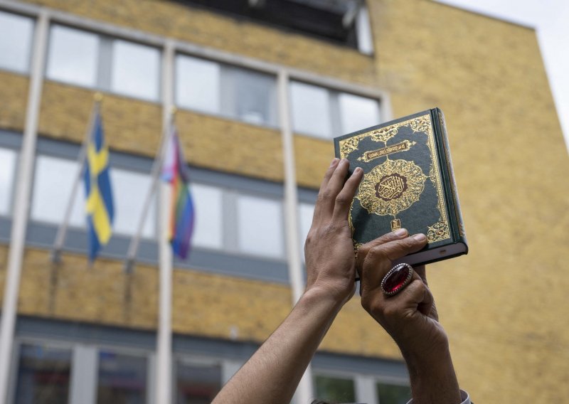 Vijeće UN-a za ljudska prava raspravljat će o spaljivanju Kurana u Švedskoj