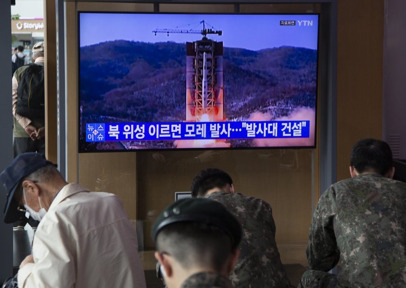 Južna Koreja izvukla dijelove sjevernokorejskog satelita