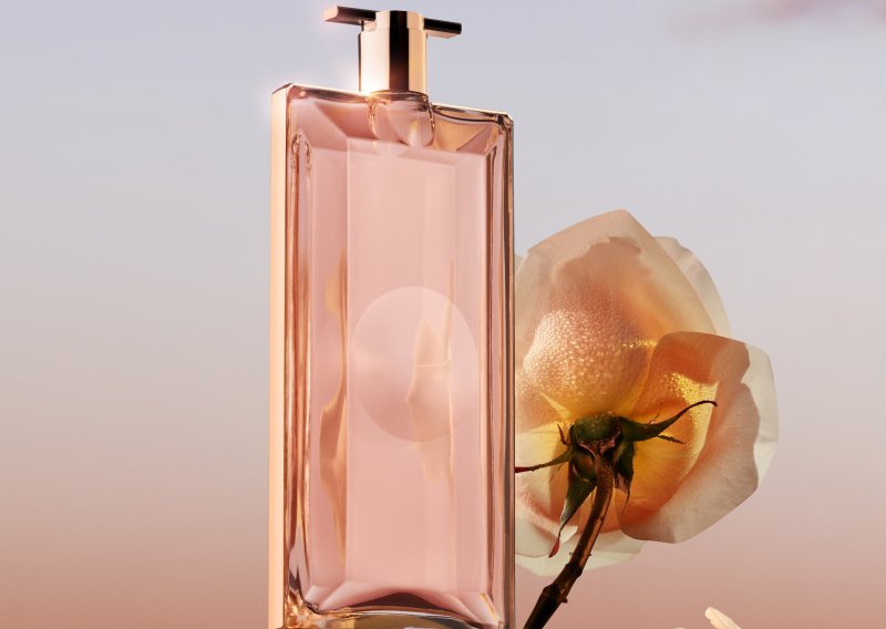 Ovoga ljeto sve miriše na Lancôme Idôle Now: Svježe ruho kultnog parfema osvaja cvjetnim notama