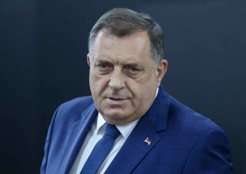 Dodik otkrio o čemu je razgovarao s Milanovićem na Hvaru