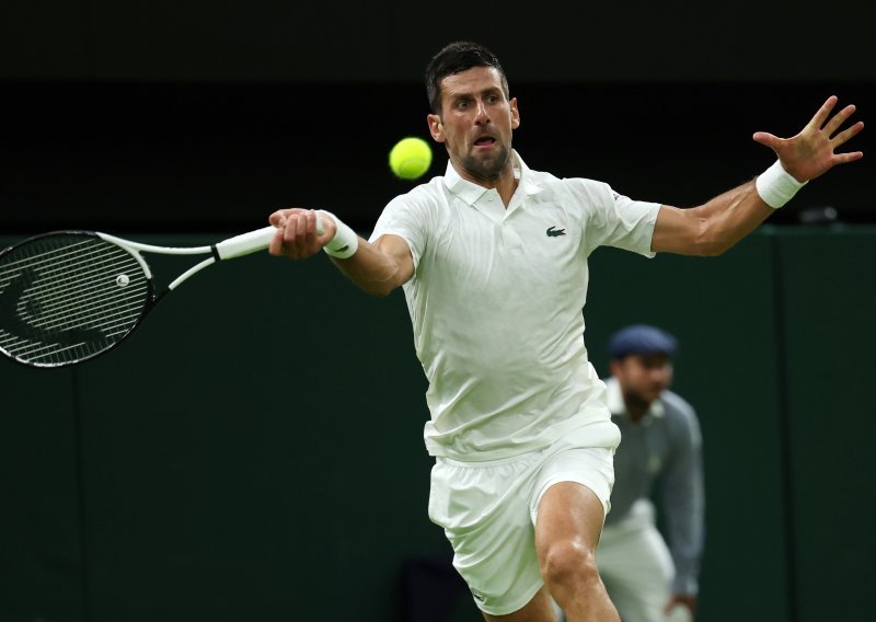 Wawrinka tek u trećem setu pružio otpor, sve ostalo bilo je u Đokovićevom stilu