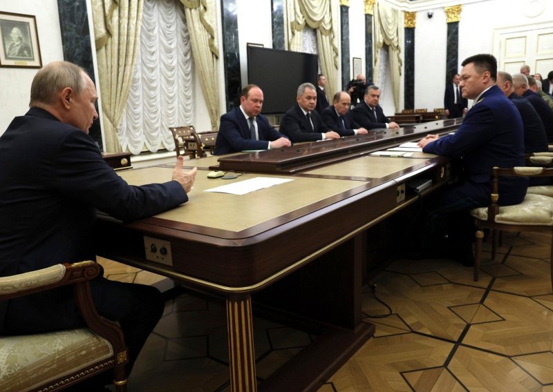 Putin se sastao s Prigožinom i vagnerovcima, razgovor trajao tri sata