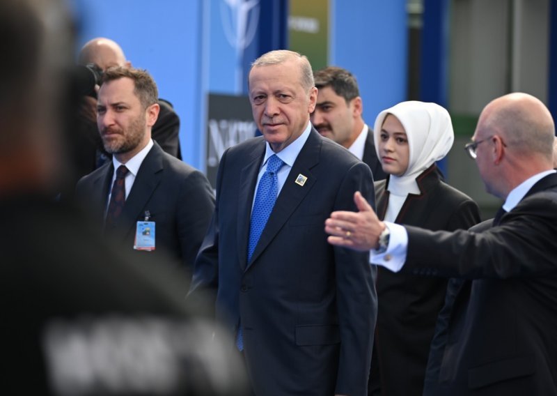Biden i Erdogan razgovarali o obrambenim prioritetima, tema su bili i lovci F-16