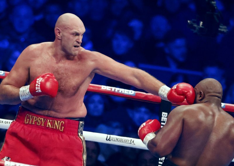 Tyson Fury pristao na jednu od najčudnijih borbi; navijači ga vrijeđaju