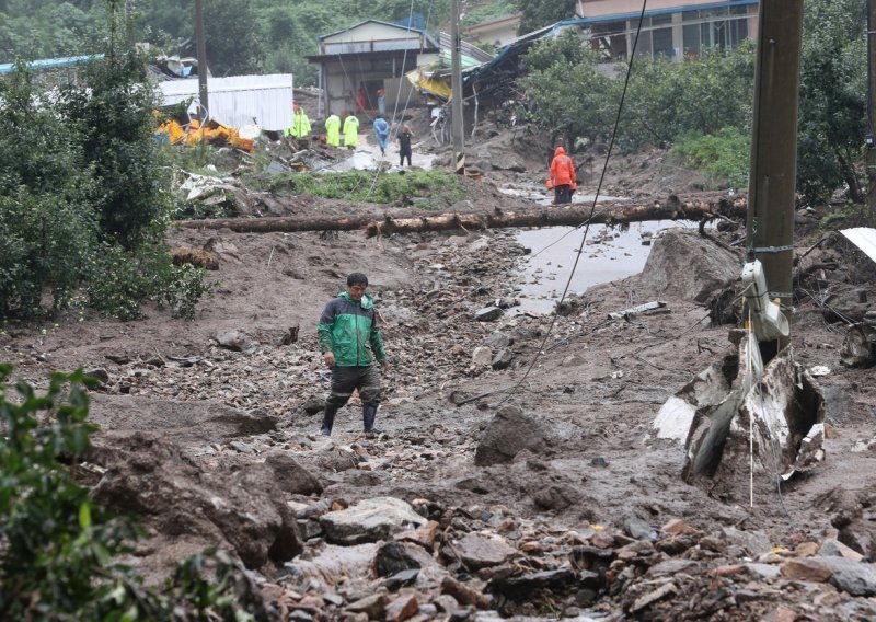 Poplave u Južnoj Koreji: Više od 20 mrtvih, evakuirano više tisuća ljudi