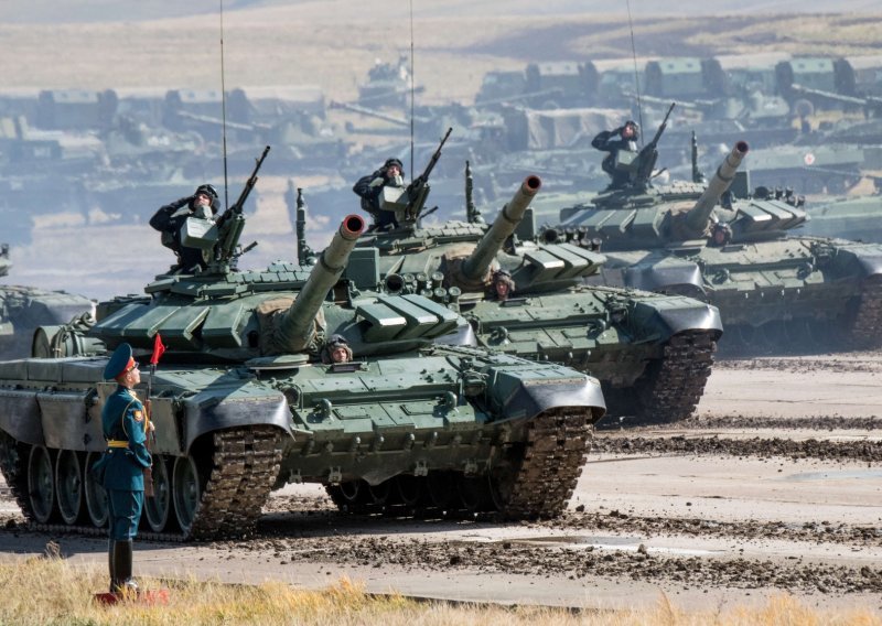 Ukrajina na papiru ima tenkova koliko i Rusija, no Rusi imaju asa u rukavu